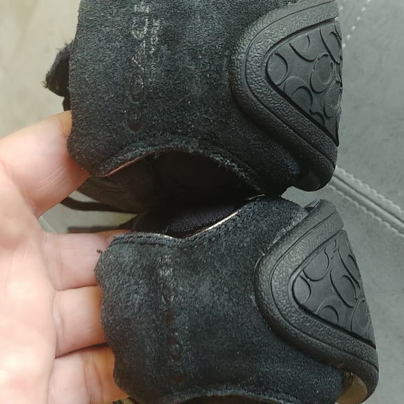 - coach black shoes sneakers - Picture 9 of 10